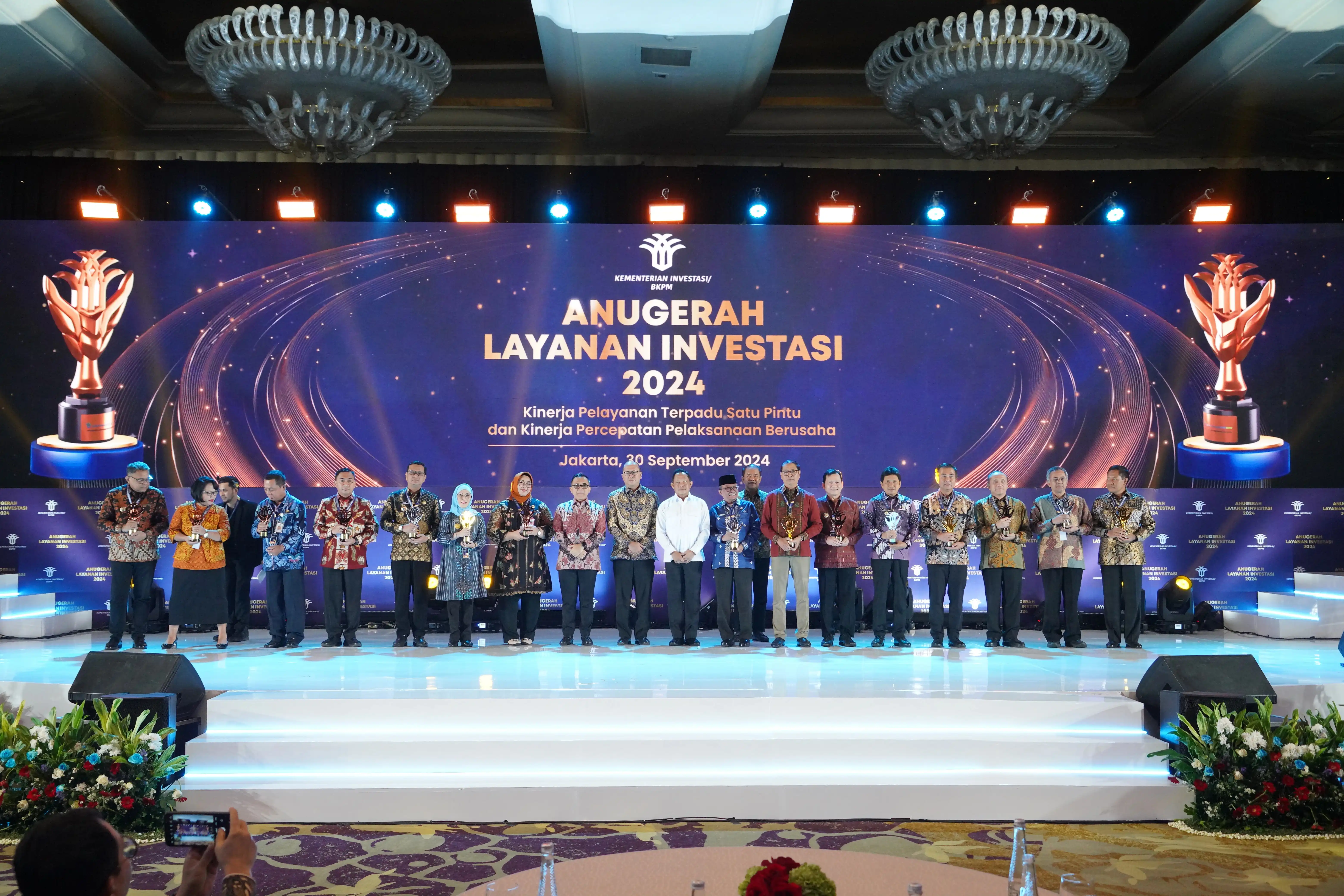 Anugerah Layanan Investasi